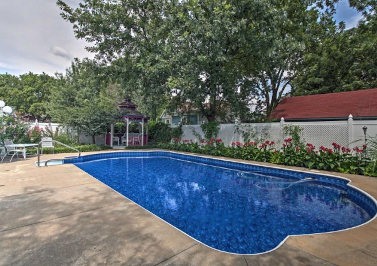 Rosberg House Lindsborg Exterior photo